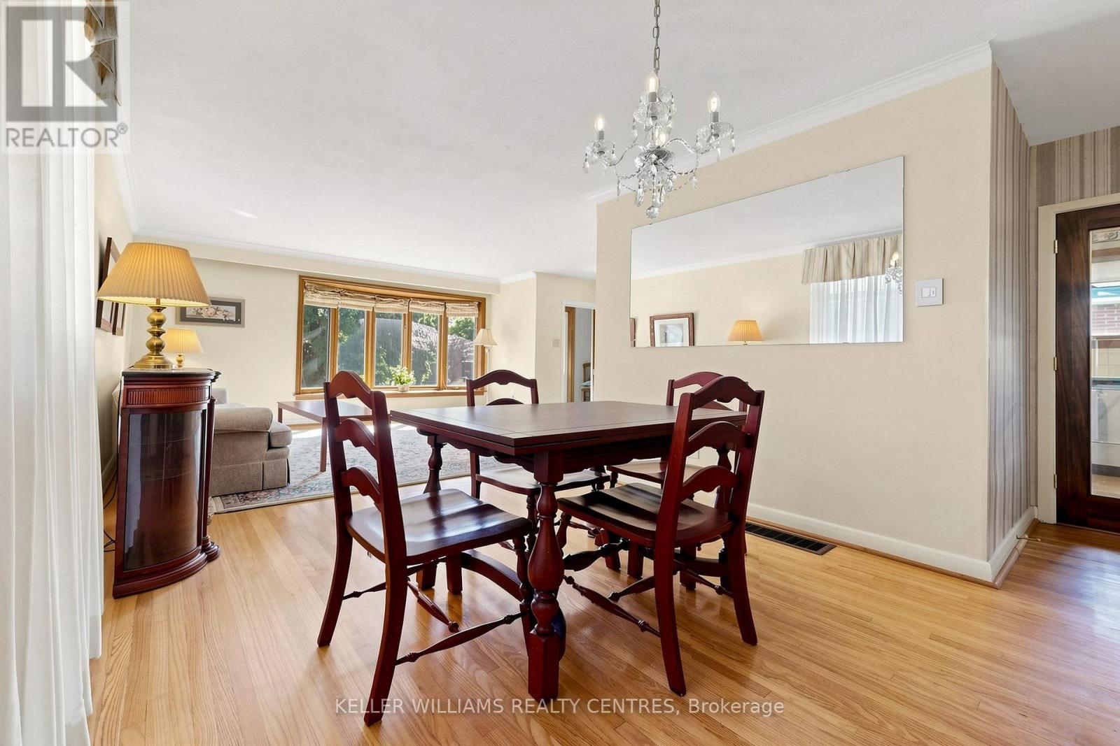 369 Osiris Drive, Richmond Hill, ON photo 7
