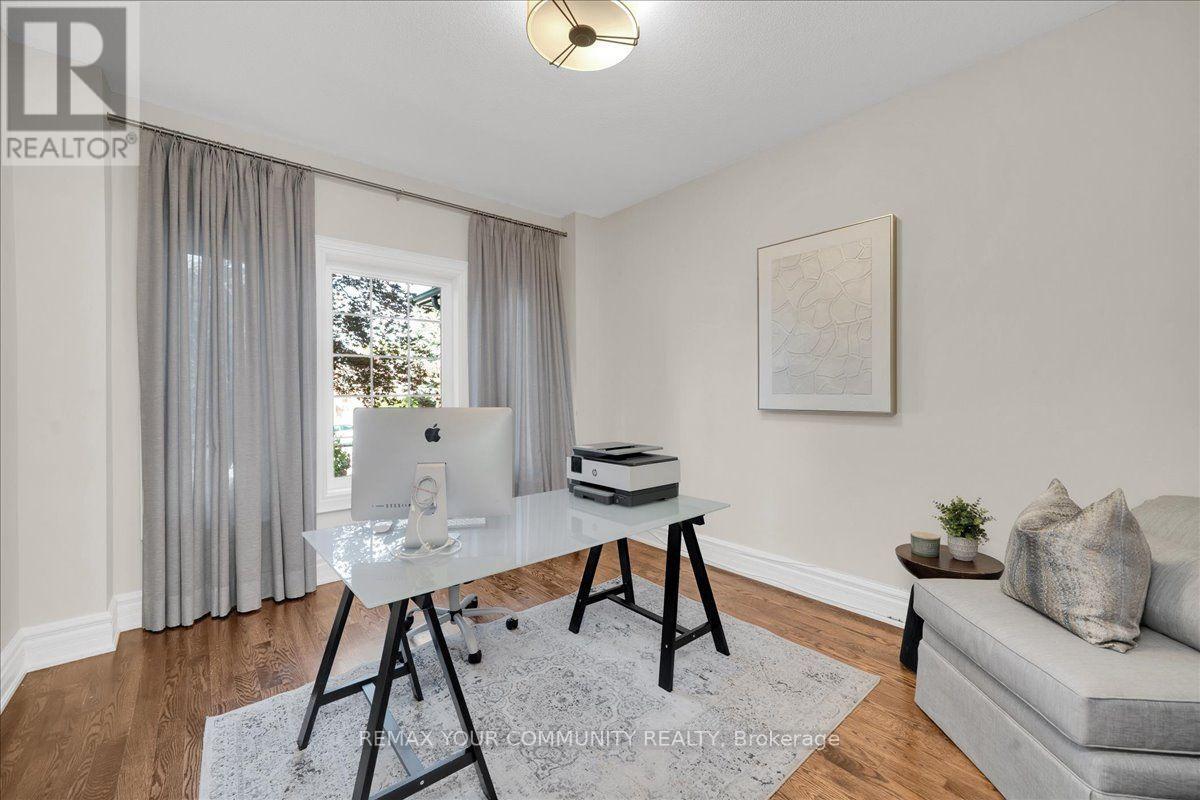 250 Roselawn Drive, Vaughan, ON photo 18
