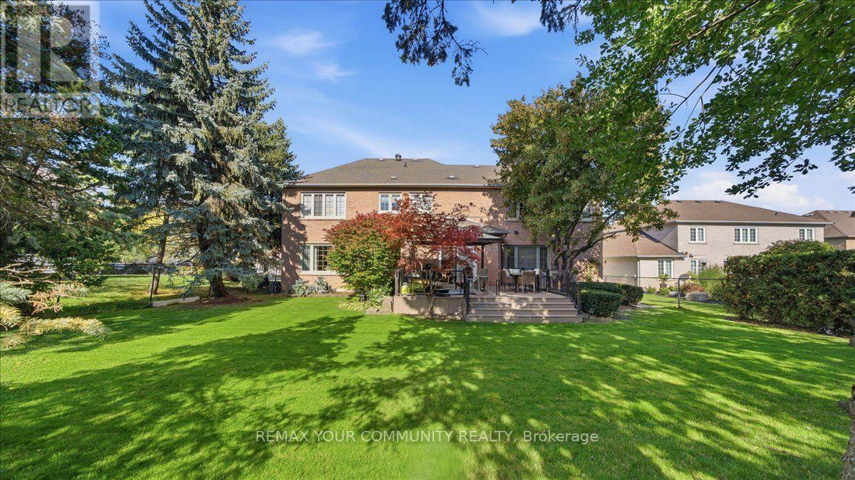 250 Roselawn Drive, Vaughan, ON photo 41