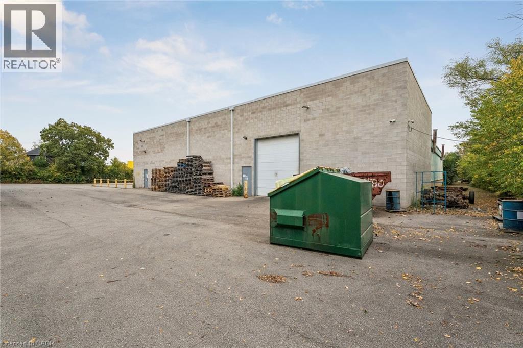 663 Woodward Avenue — photo 43