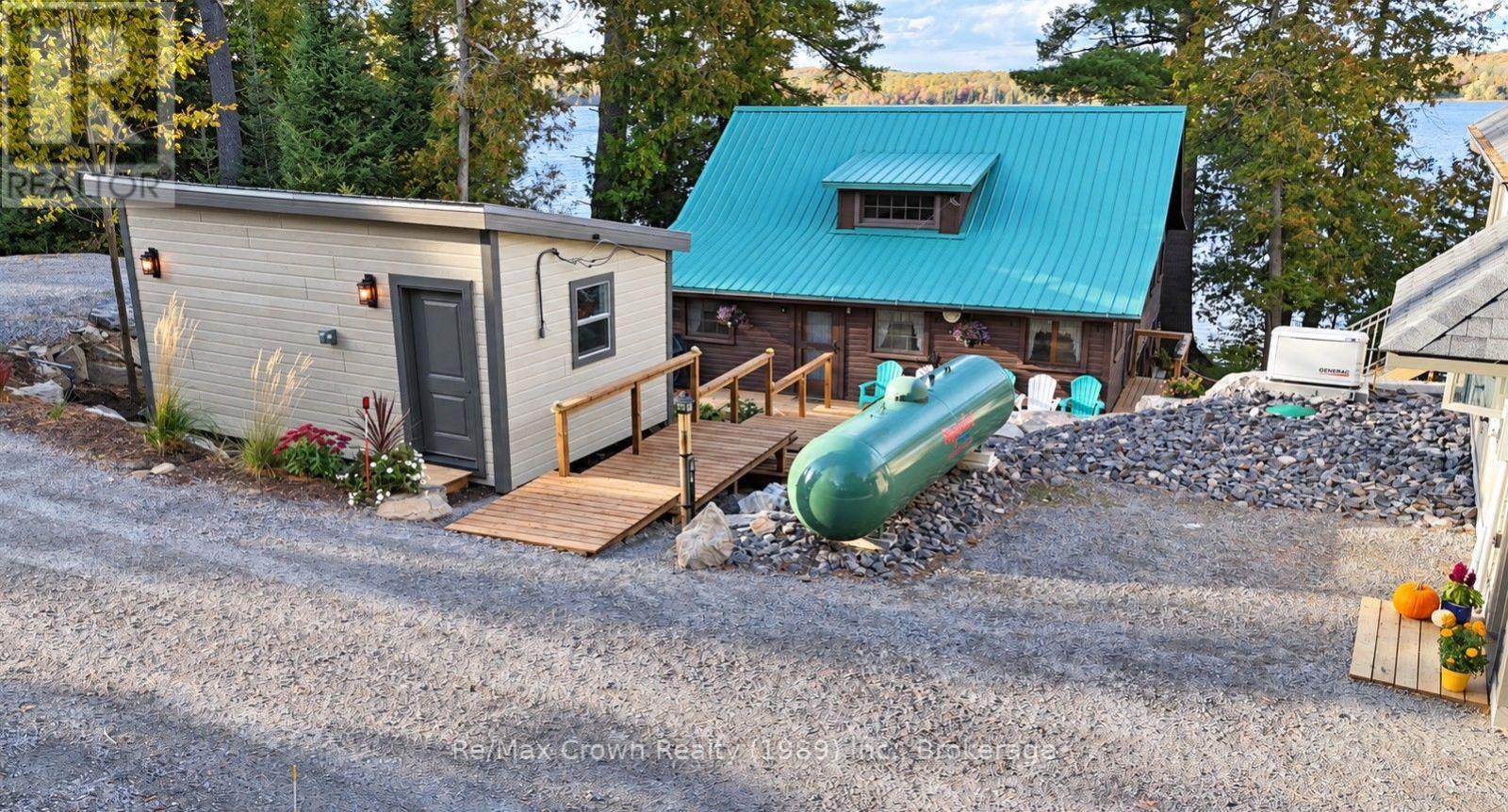 618 PORTERS LANDING ROAD - Image 28