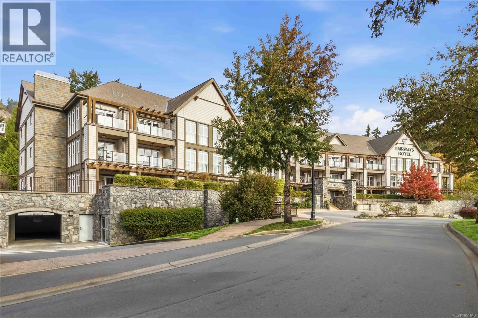 #218-220 B 1376 Lynburne Pl - 1
