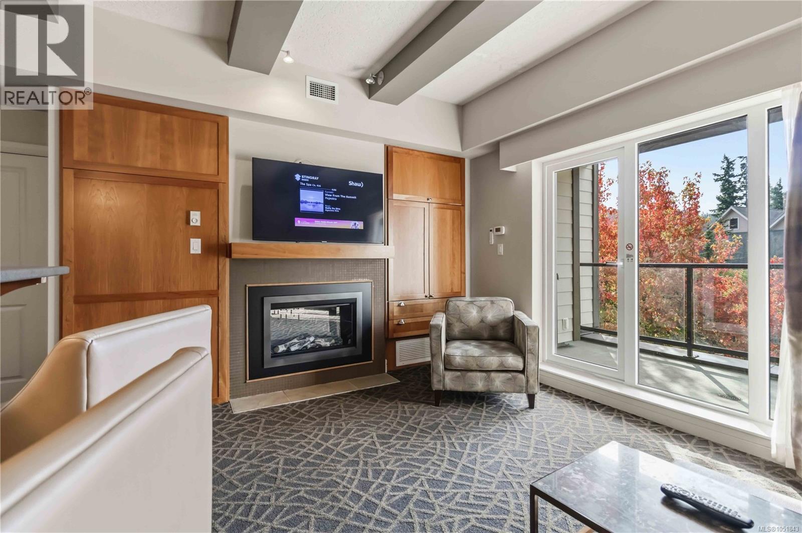 #218-220 B 1376 Lynburne Pl - 9