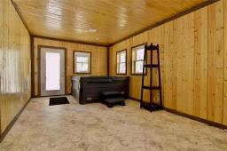 213 Saskatoon Drive, Oak Lake Beach, MB R0M1P0 Photo 18