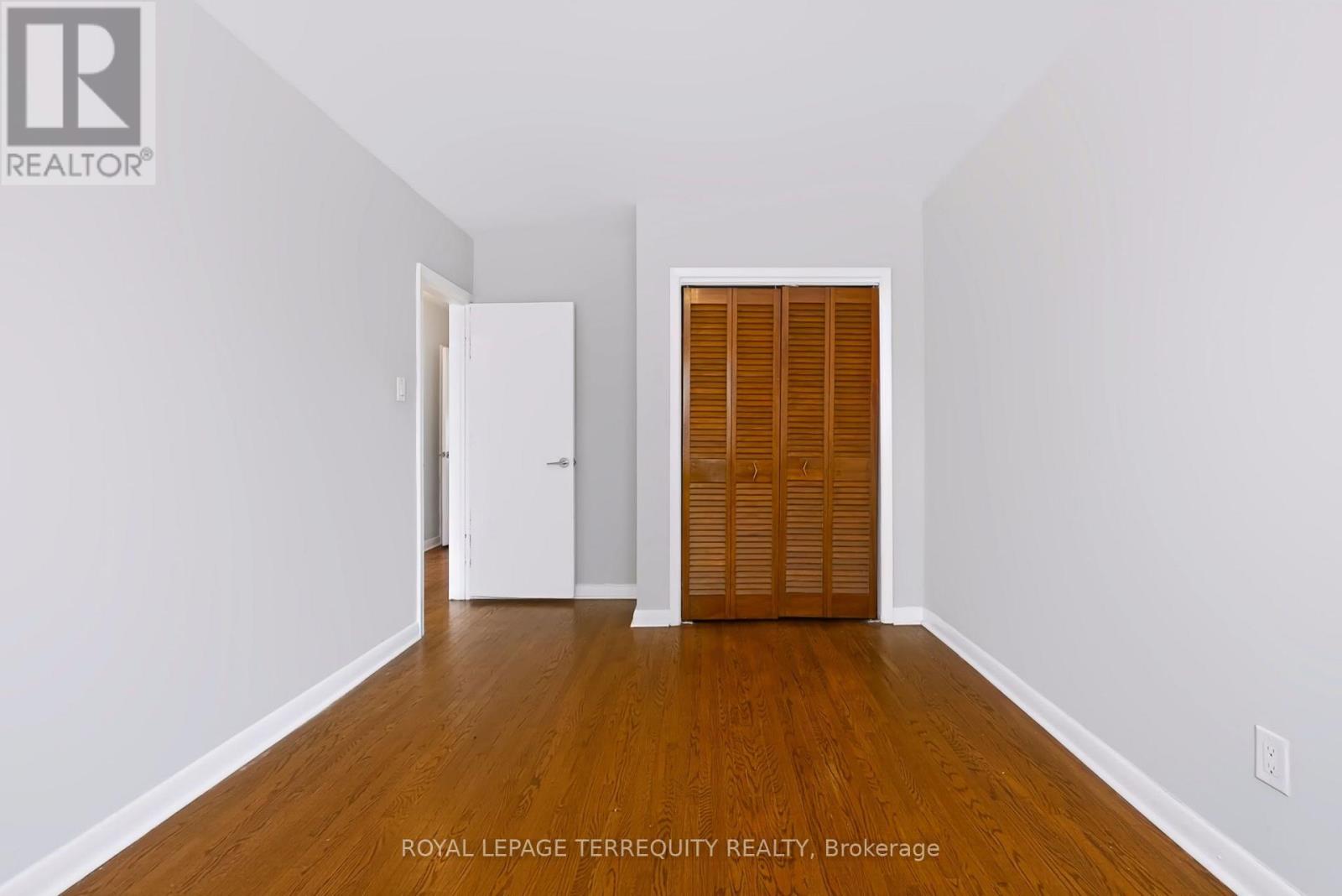 32 Dynevor Road — photo 17