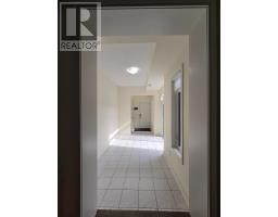 Kitchen - 31 Nightjar Drive, Brampton, ON L7A5A1 Photo 11