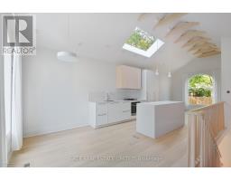 Laneway Suite - 46 Fuller Avenue, Toronto, ON M6R2C3 Photo 7