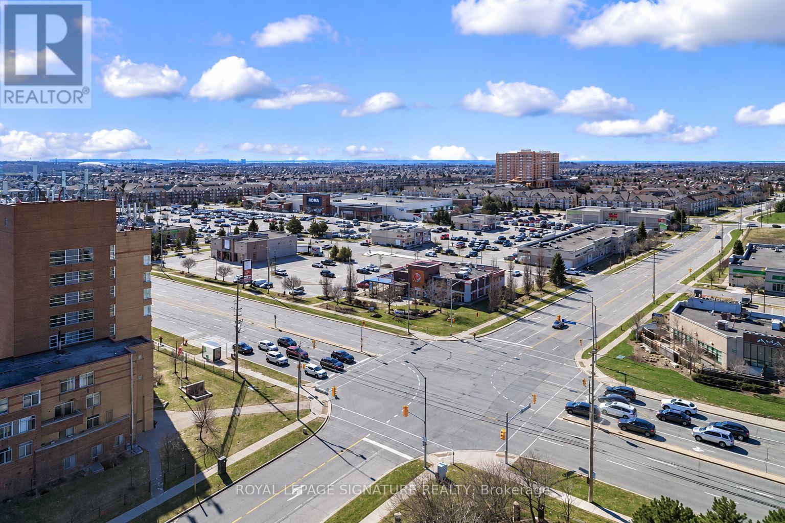 902- 4879 Kimbermount Avenue, Mississauga, ON photo 12