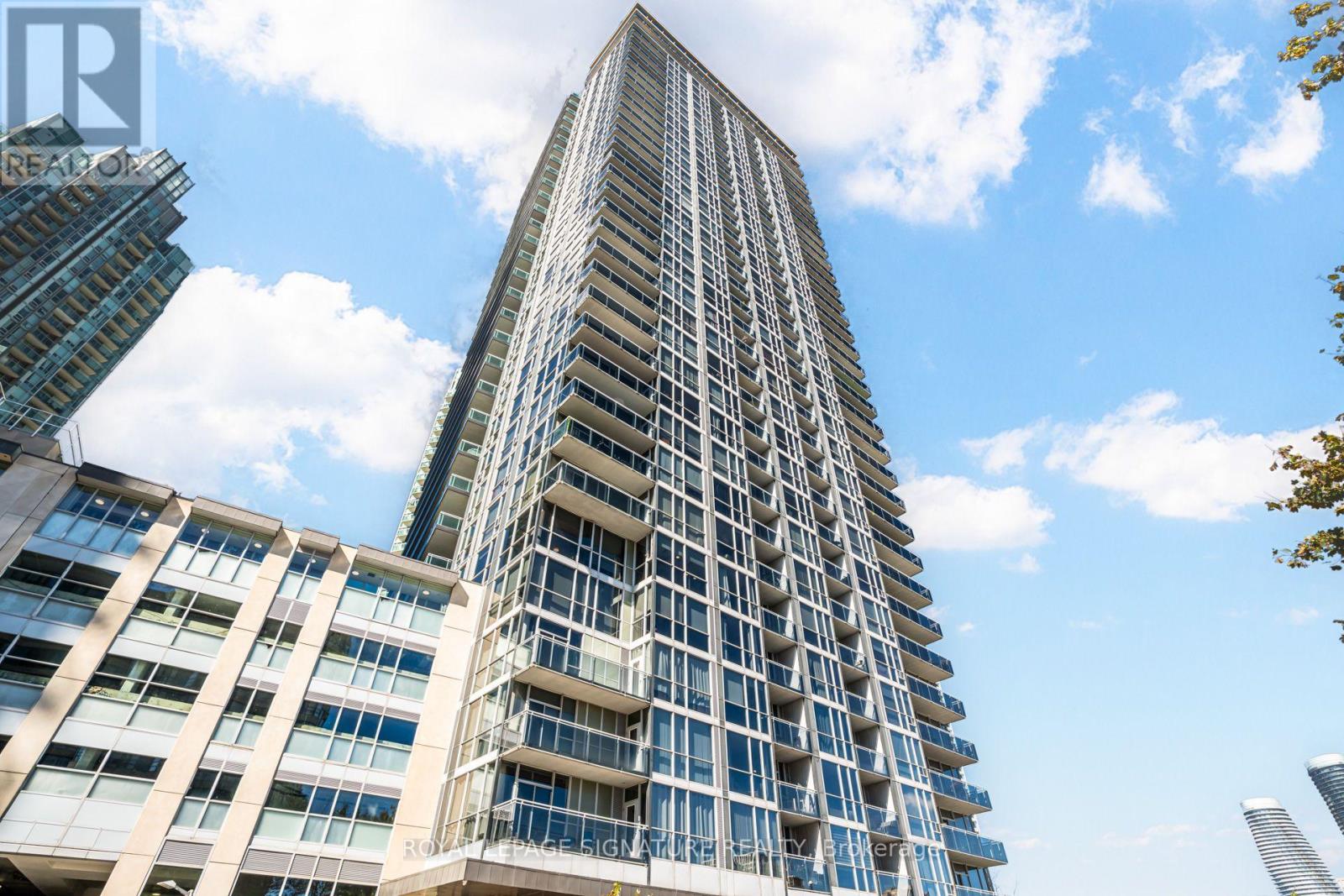 1611 - 223 WEBB DRIVE, Mississauga (City Centre)