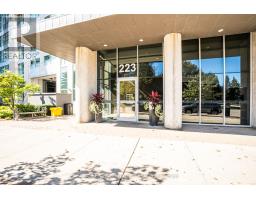 1611 - 223 Webb Drive, Mississauga, ON L5B0E8 Photo 8