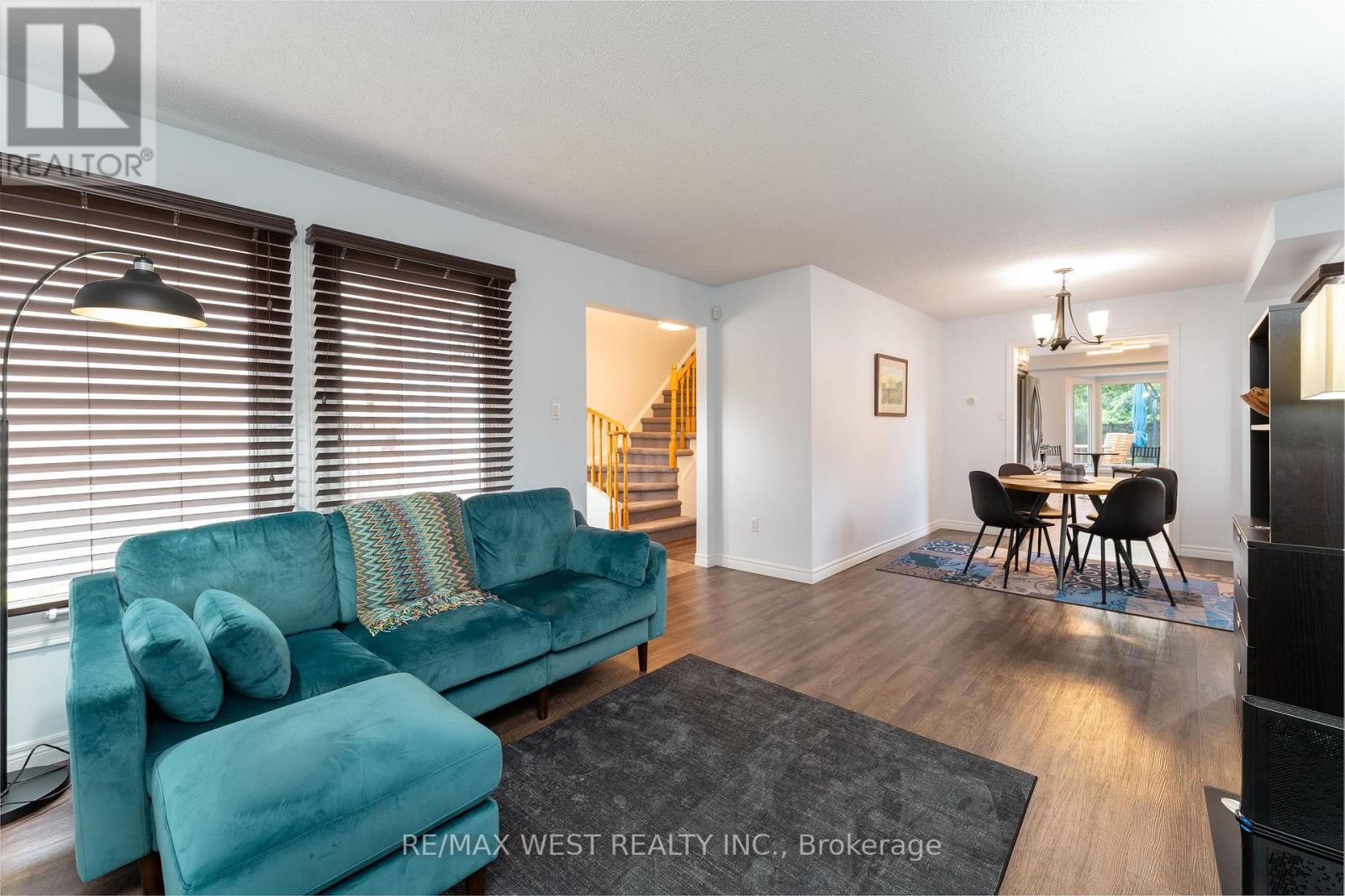 3126 AUGUSTA DRIVE - 10