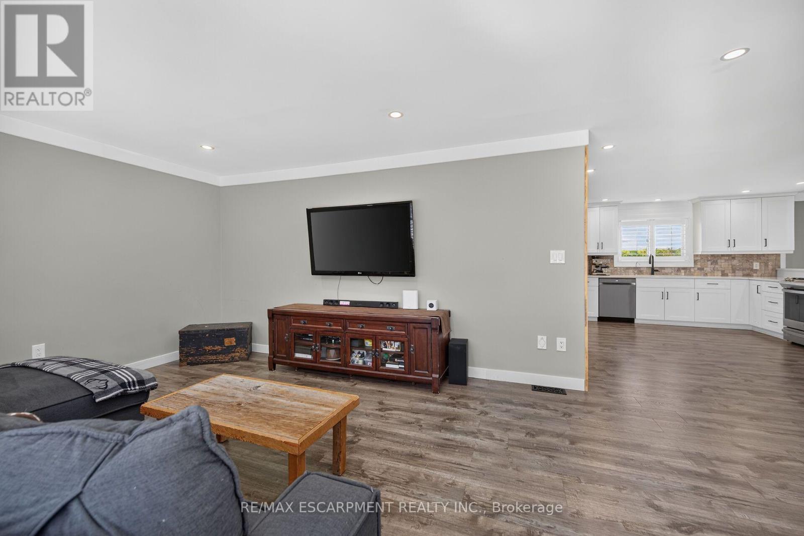 6128 Highway 3, Haldimand, ON photo 15