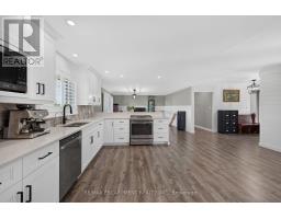 Foyer - 6128 Highway 3, Haldimand, ON N0A1C0 Photo 10