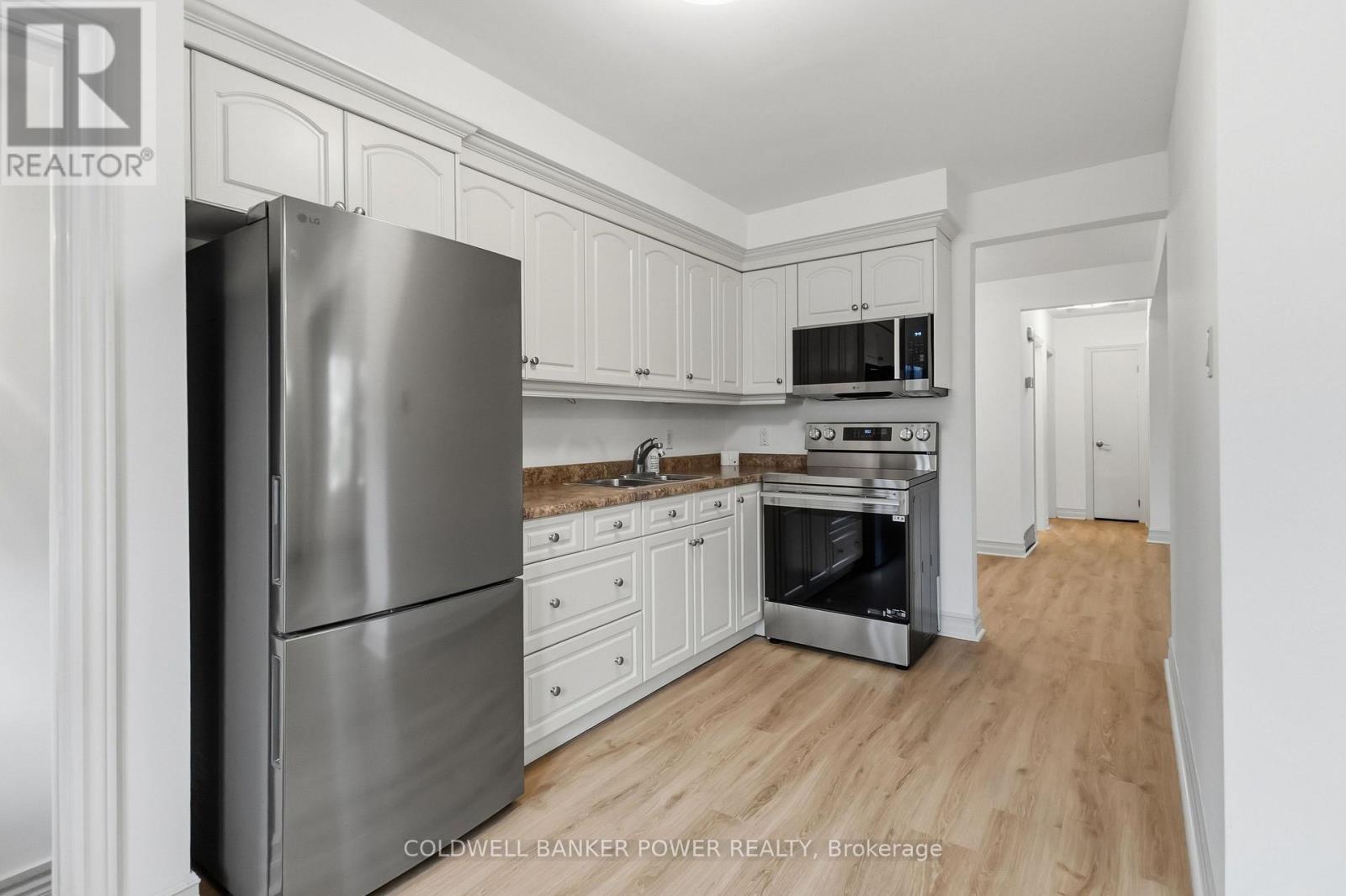 1362 COLLINGWOOD AVENUE - 12