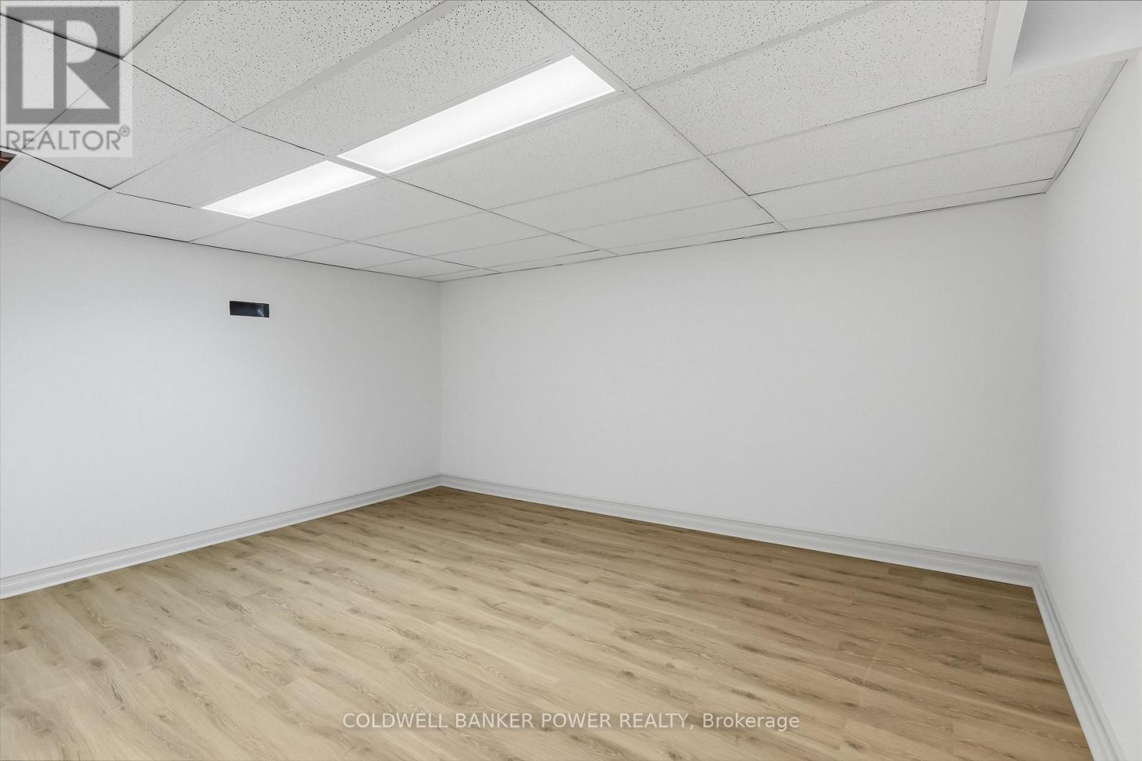 1362 COLLINGWOOD AVENUE - 28