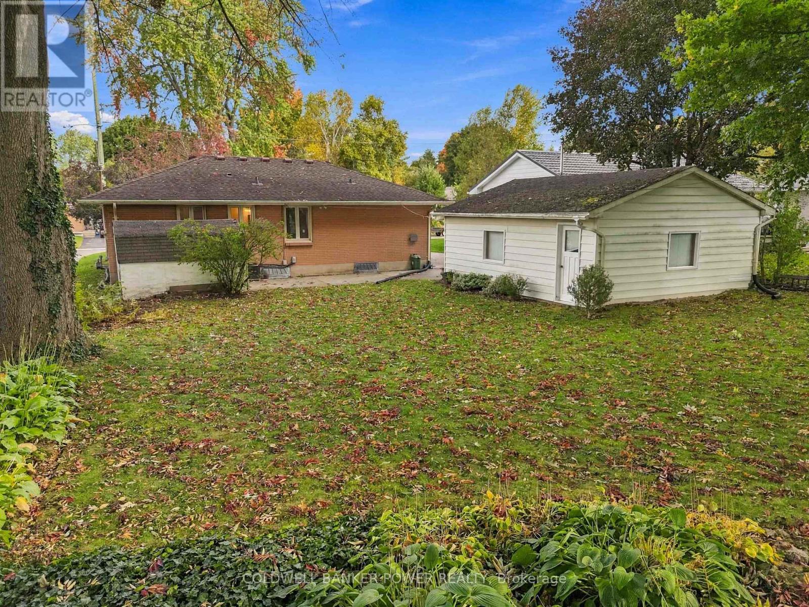 1362 COLLINGWOOD AVENUE - Image 40