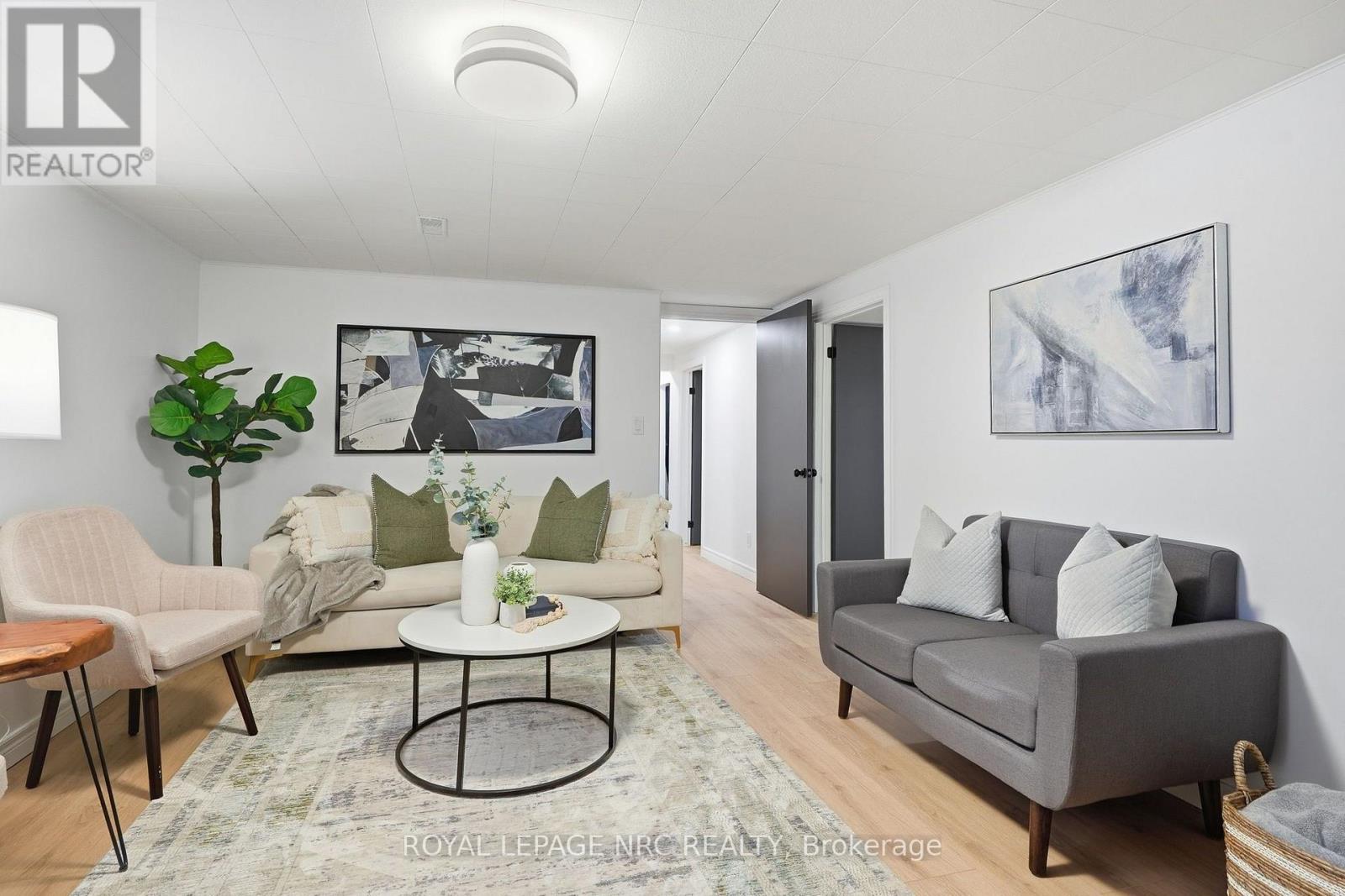 106 JACOBSON AVENUE - 20
