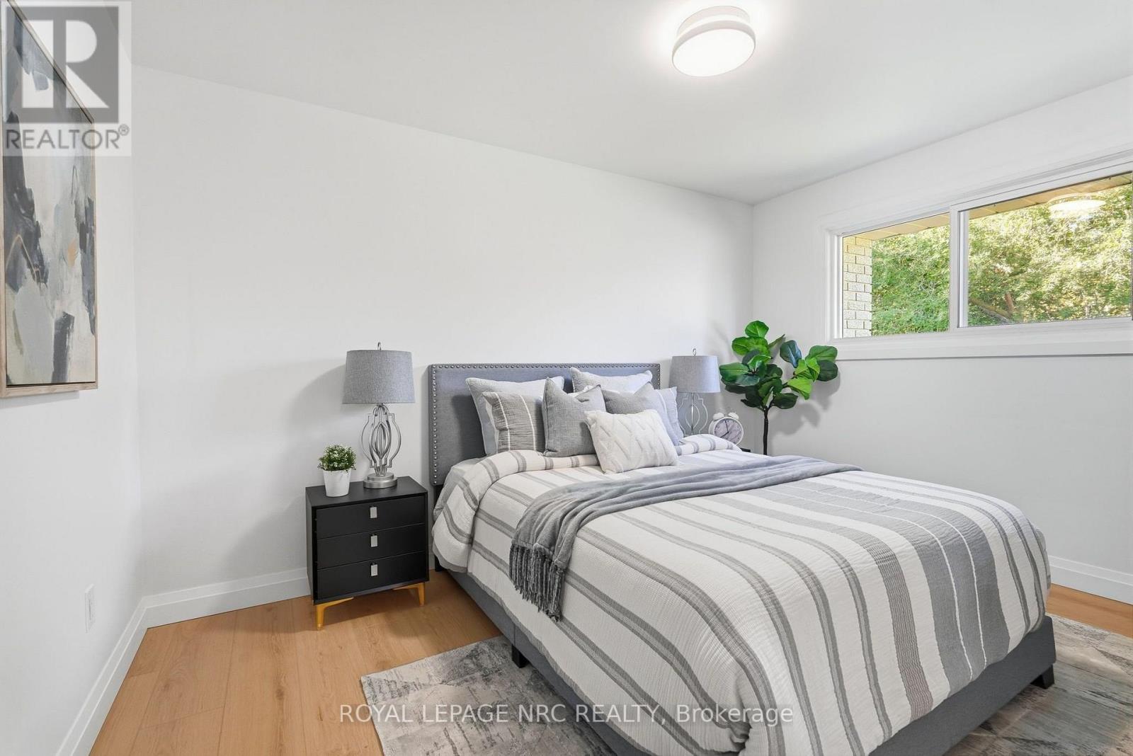 106 JACOBSON AVENUE - 12