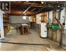107 Kenmore Drive, photo 15