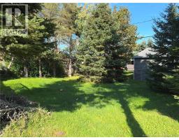 107 Kenmore Drive, photo 19