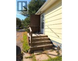 107 Kenmore Drive, photo 22