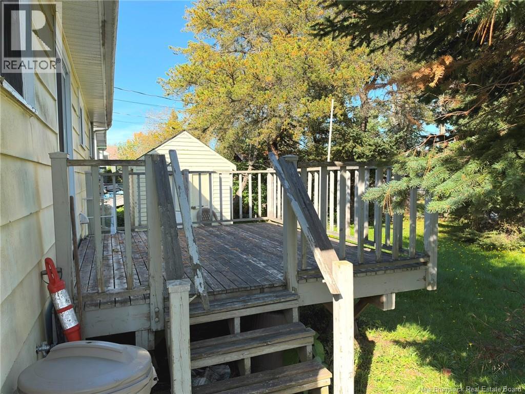 107 Kenmore Drive - 21