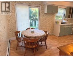 107 Kenmore Drive, photo 4