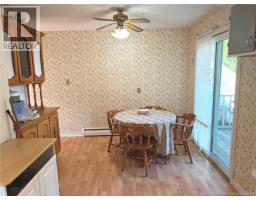 107 Kenmore Drive, photo 5