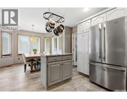 2pc Bathroom - 3360 Deiter Bay, Regina, SK S4V2V9 Photo 14