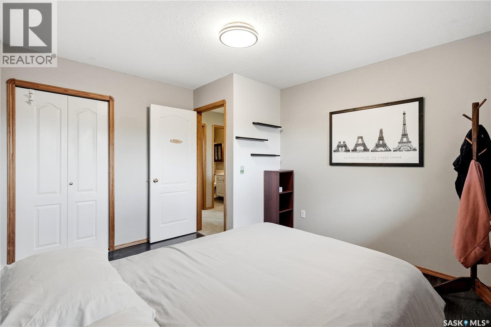 3360 Deiter BAY - 33