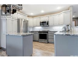 4pc Bathroom - 3360 Deiter Bay, Regina, SK S4V2V9 Photo 11