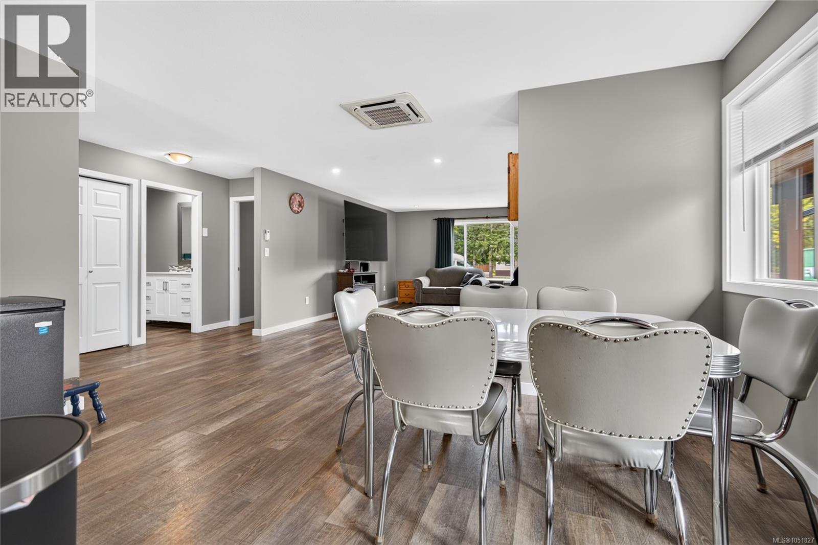 3386 Lake Trail Rd - 22