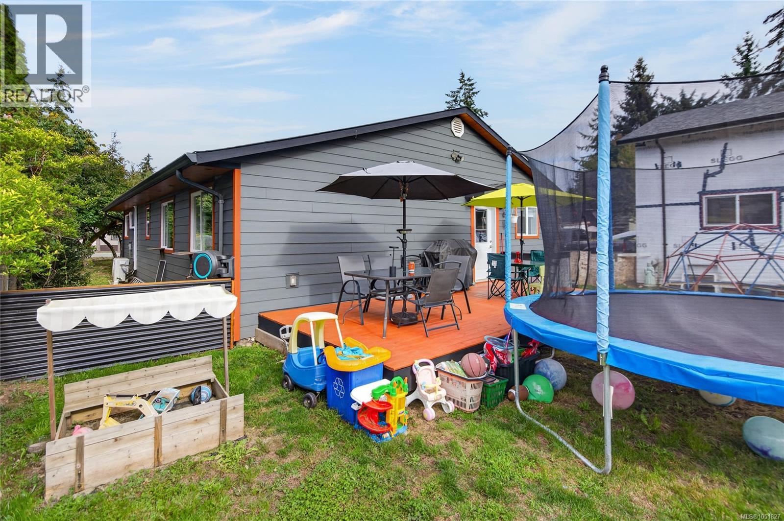 3386 Lake Trail Rd - 39