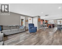 Primary Bedroom - 3386 Lake Trail Rd, Courtenay, BC V9N9M2 Photo 10
