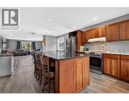 3386 Lake Trail Rd, Courtenay, BC V9N9M2 Photo 17