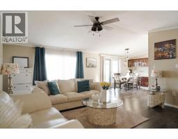 Primary Bedroom - 164 Balsam Way, Fort Mcmurray, AB T9K0H7 Photo 9