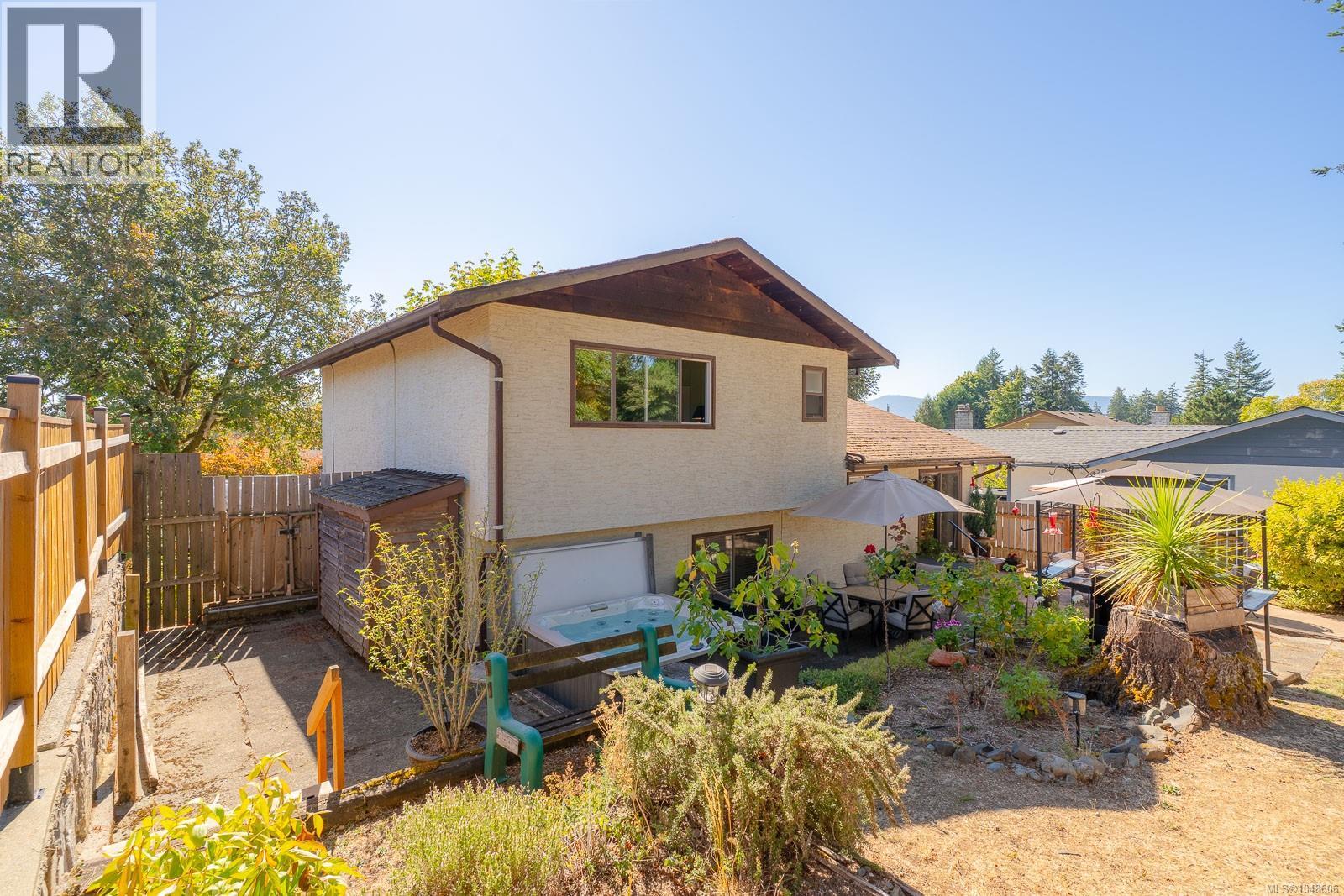 1855 Sandra Pl - Image 32