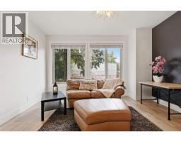 1903 26 Avenue SW - photo 10