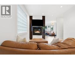 1903 26 Avenue SW - photo 11