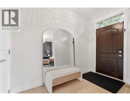 1903 26 Avenue SW - photo 4