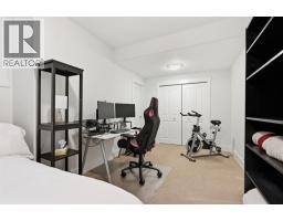 1903 26 Avenue SW - photo 46