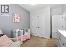 1903 26 Avenue SW - photo 34