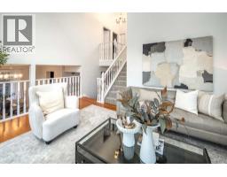 44 Stradwick Way SW - photo 7