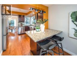 44 Stradwick Way SW - photo 9