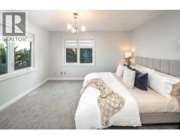 44 Stradwick Way SW - photo 22