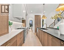 707A 33 Street NW - photo 9