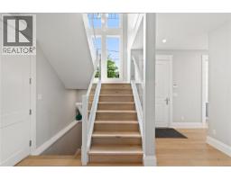Entrance - 196 Olive St, Victoria, BC V8S3H3 Photo 19