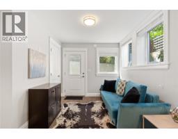 196 Olive St, Victoria, BC V8S3H3 Photo 36