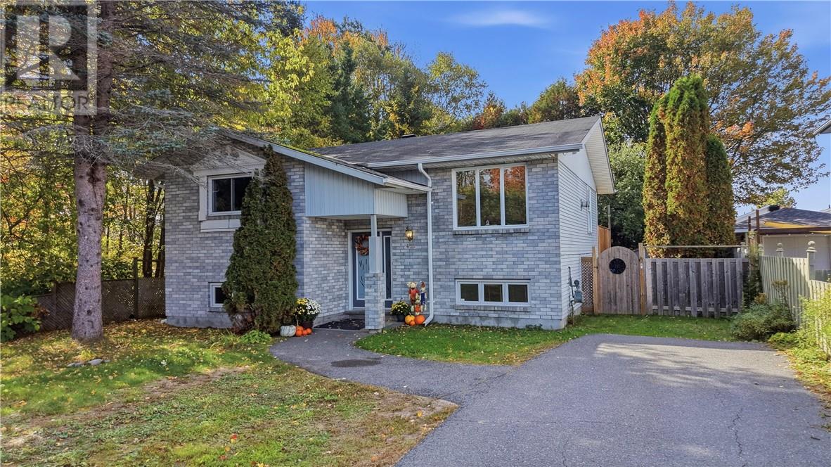 439 Levesque Street - 1