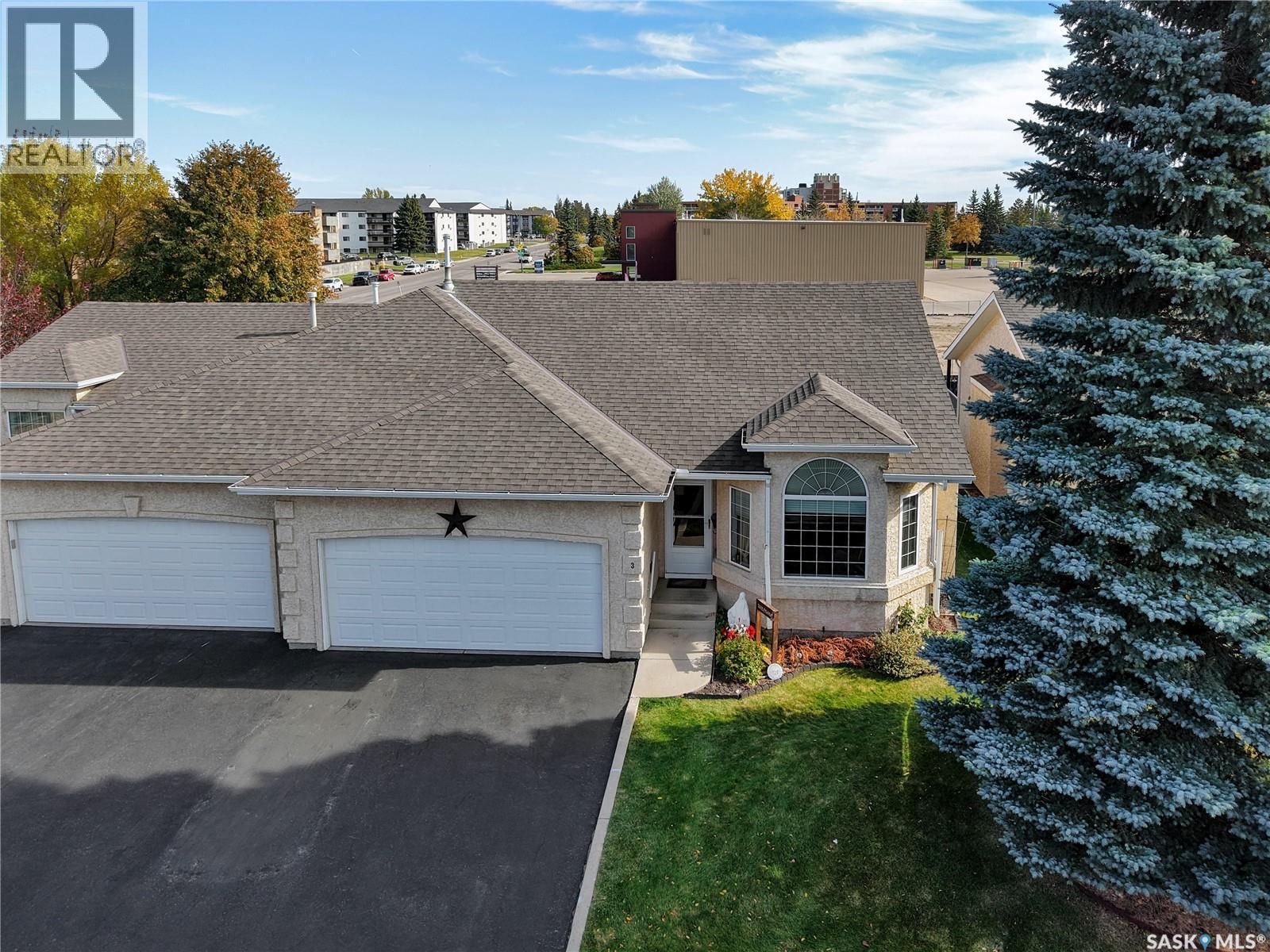 3 135 Pinehouse DRIVE, Saskatoon — photo 3